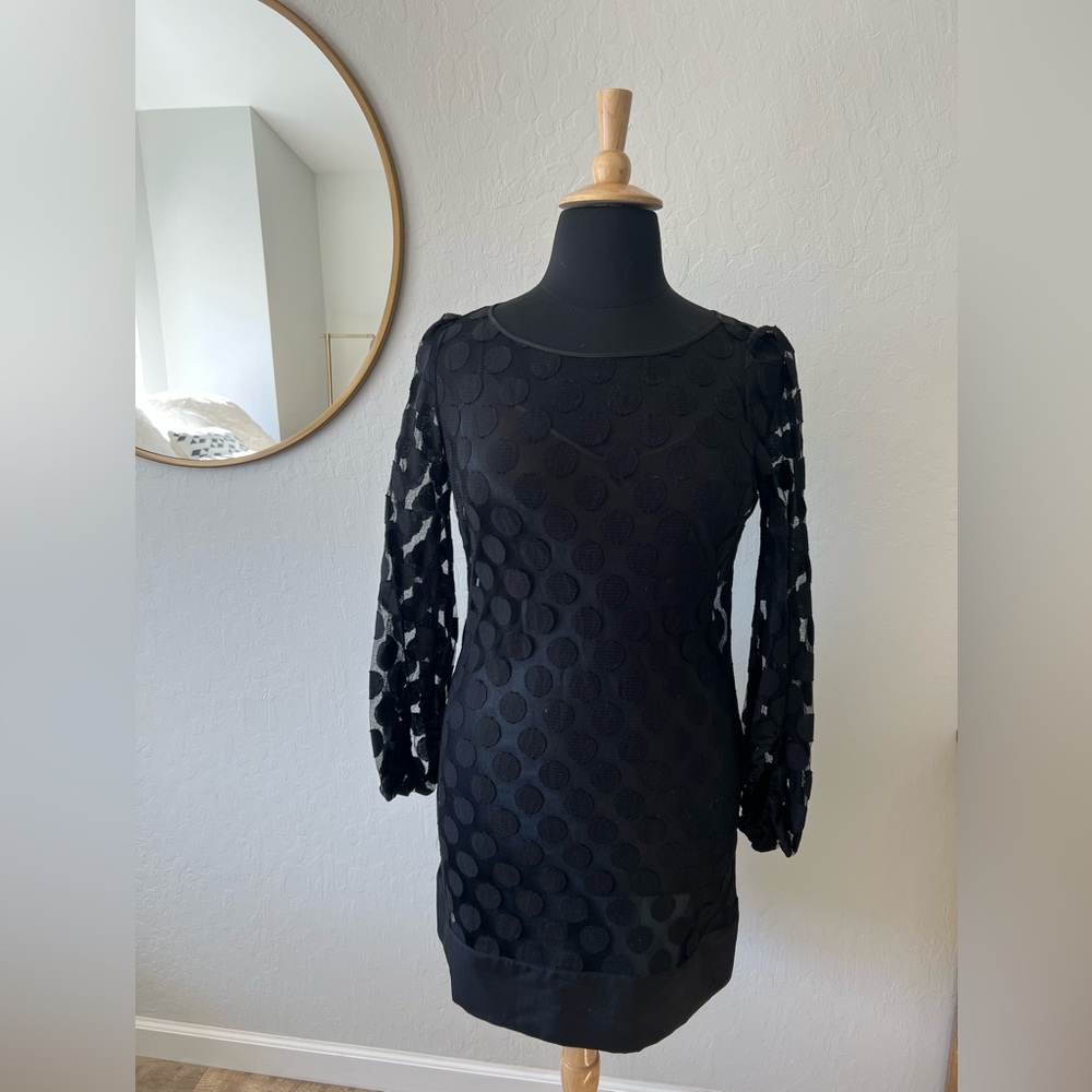 LAUNDRY by SHELLI SEGAL lace dot long sleeve sheer dress